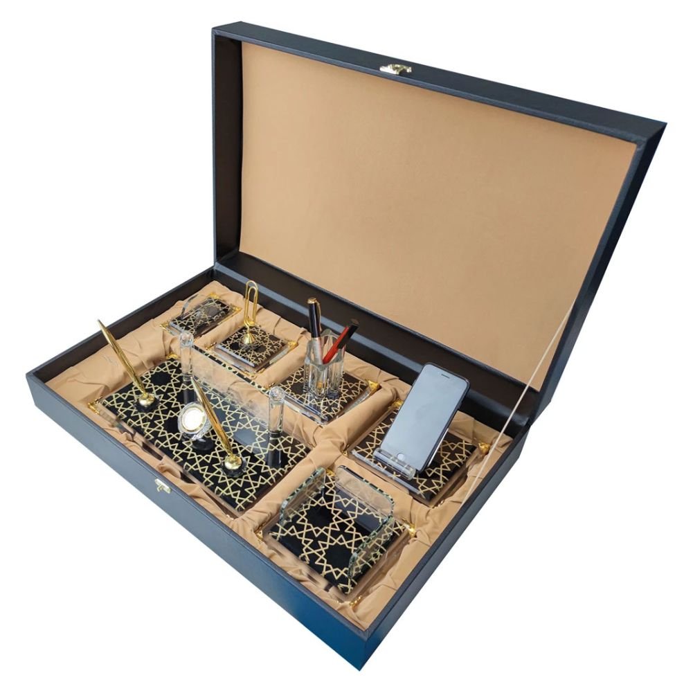 Kristal Masa Takımı